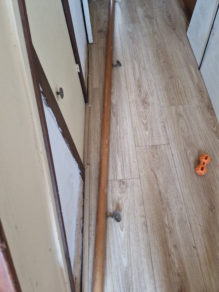 Houten trapleuning 365 cm x Ø 45 mm, Ophalen, Gebruikt