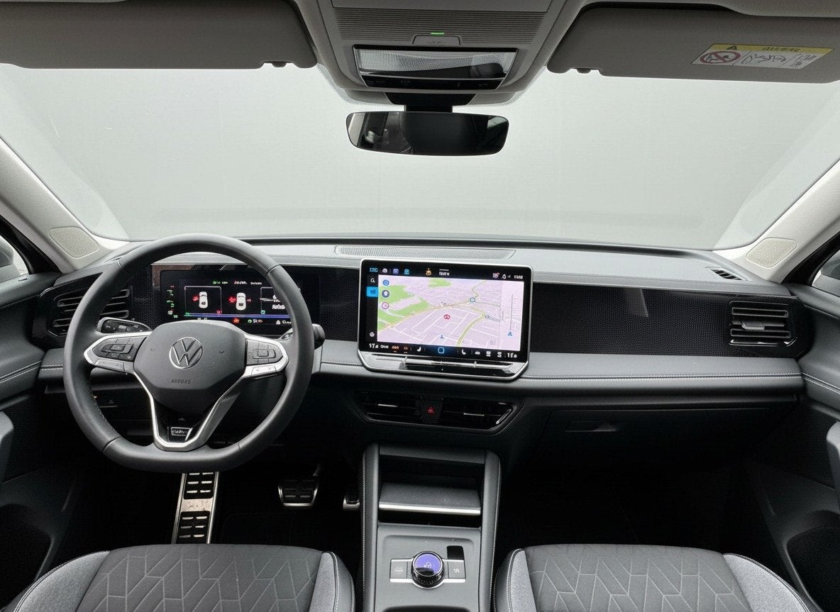 Volkswagen Tiguan 1.5 eTSI DSG LIFE GOAL 360CAMERA/NAVI/TREK, 12 maanden, Zwart, 4 cilinders, Leder en Stof