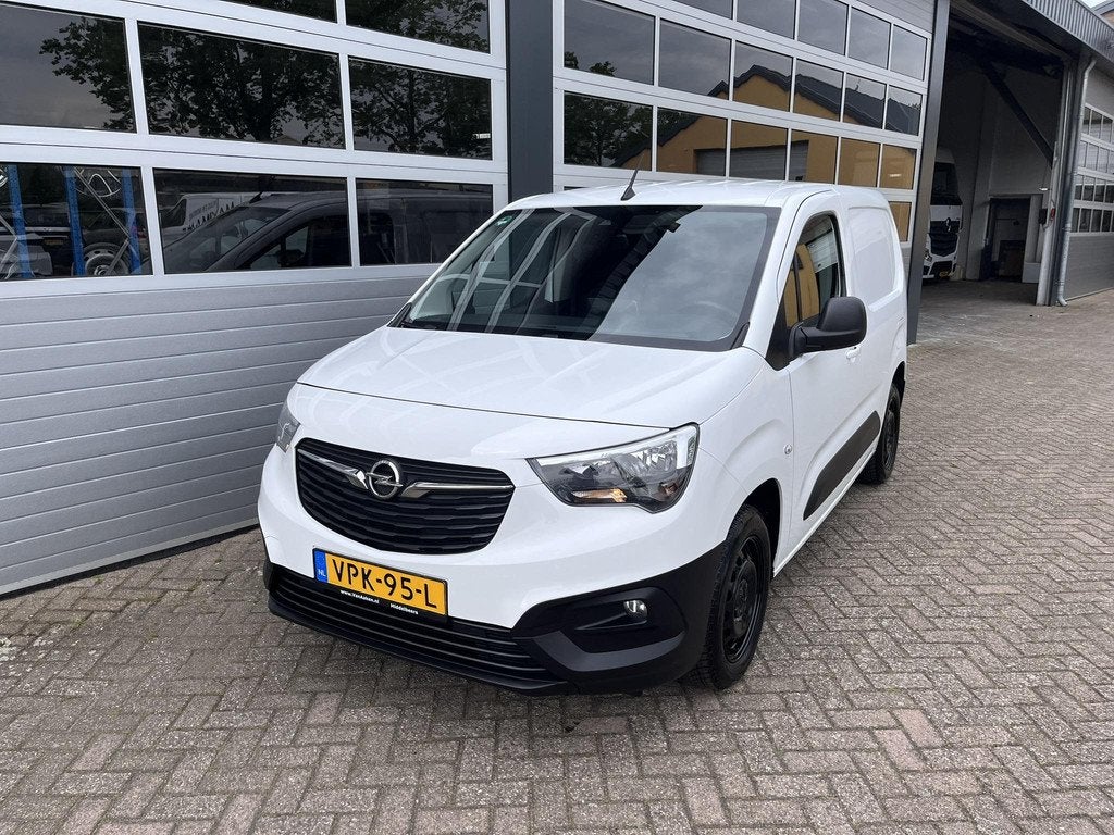 Opel Combo 1.5D L1H1 Edition AUTOMAAT, Auto's, Bestelauto's, Gebruikt, Euro 6, 4 cilinders, Wit