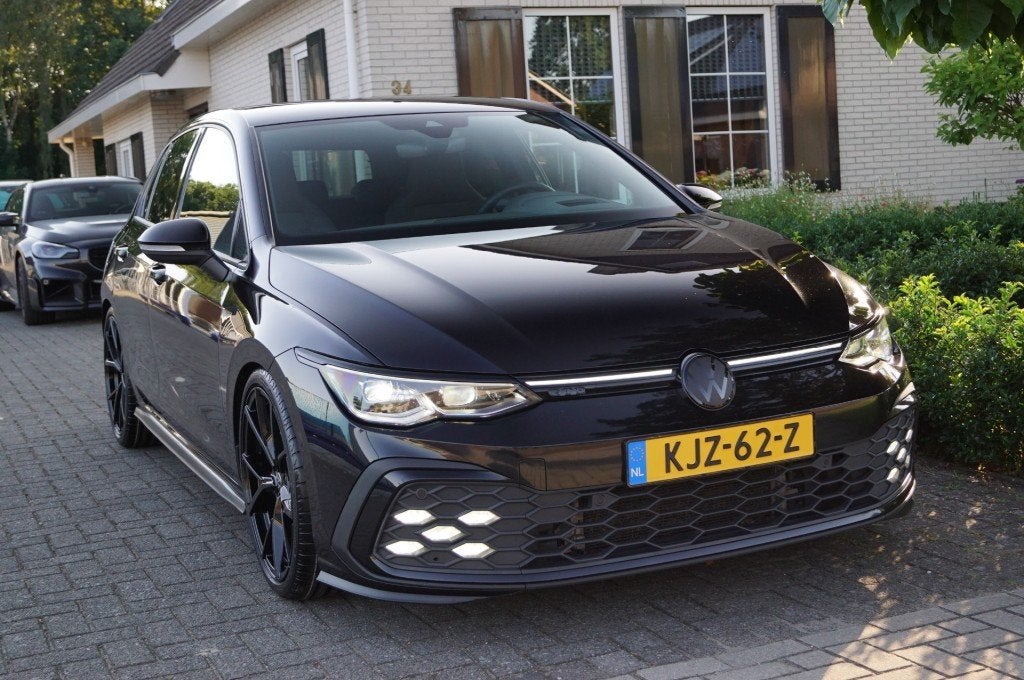 Volkswagen GOLF GTE 1.4 TSI Hybride (245pk) DSG IQ light/DCC, Gebruikt, 4 cilinders, Zwart, 1527 kg