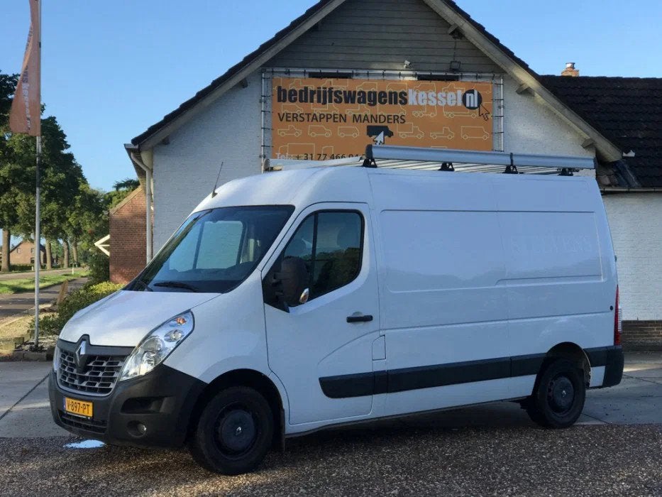 Renault Master T35 2.3 dCi 107 kW euro 6 L2H2 imperial APK 2, Voorwielaandrijving, 145 pk, Stof, Gebruikt