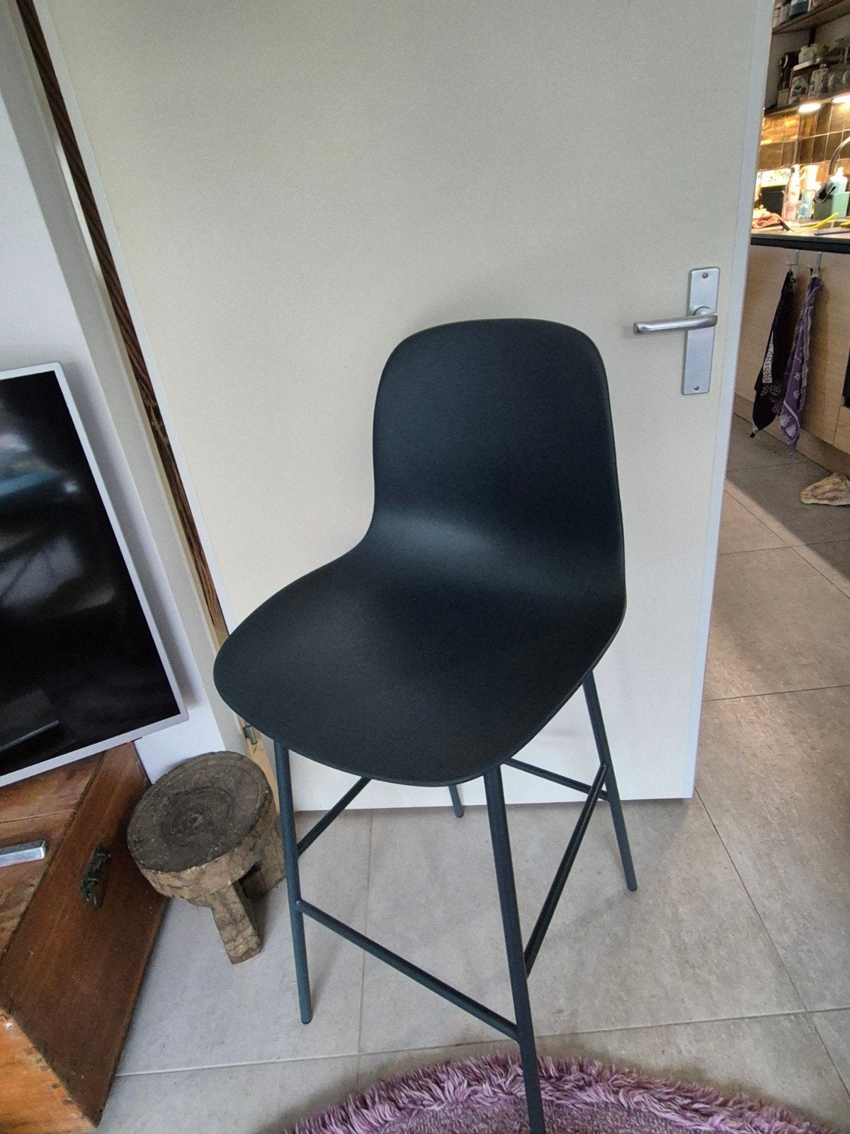 Normann Copenhagen Form barkruk 4 stuks staalblauw (z.g.a.n), Ophalen, Kunststof, Met voetsteun, 60 tot 90 cm