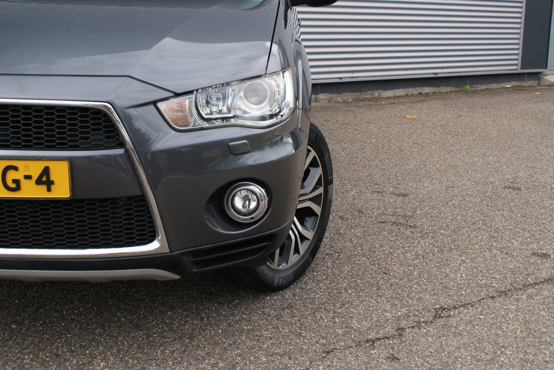 Mitsubishi Outlander 2.0 Edition Two | Org NL | Schuifdak |, Auto's, Zwart, 4 cilinders, Bedrijf, 1600 kg