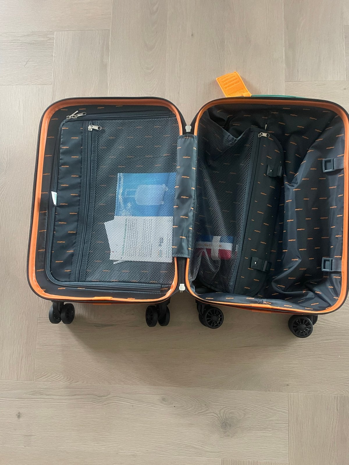 2x Postcode Loterij Koffertje - Handig en Compact, 20 tot 30 cm, Wit, Minder dan 40 cm, Nieuw