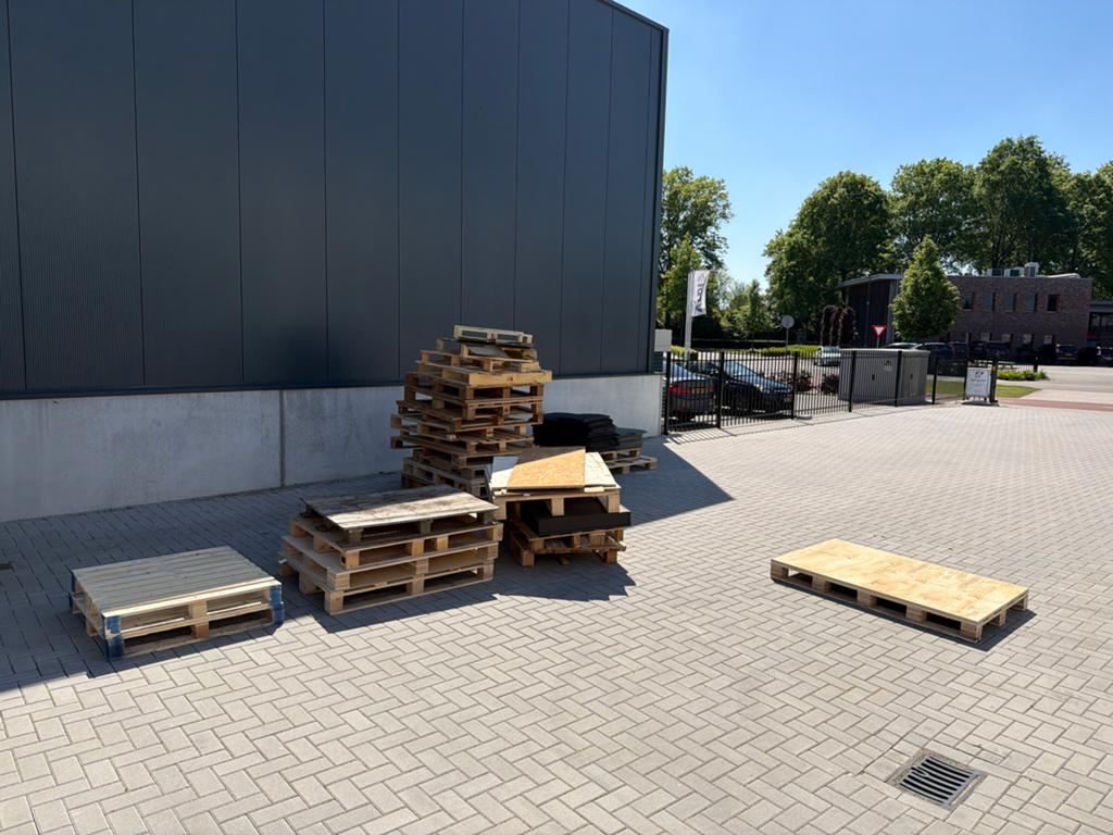 Gratis pallets af te halen - Aanhanger beschikbaar!, Ophalen
