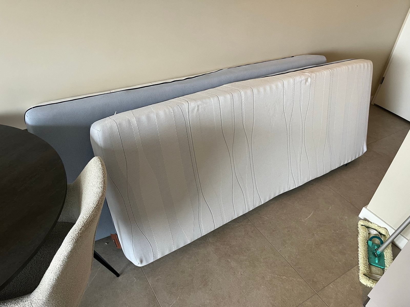 2x M-Line Slow Motion IV matras - goed onderhouden, Ophalen, 90 cm, Eenpersoons, 210 cm