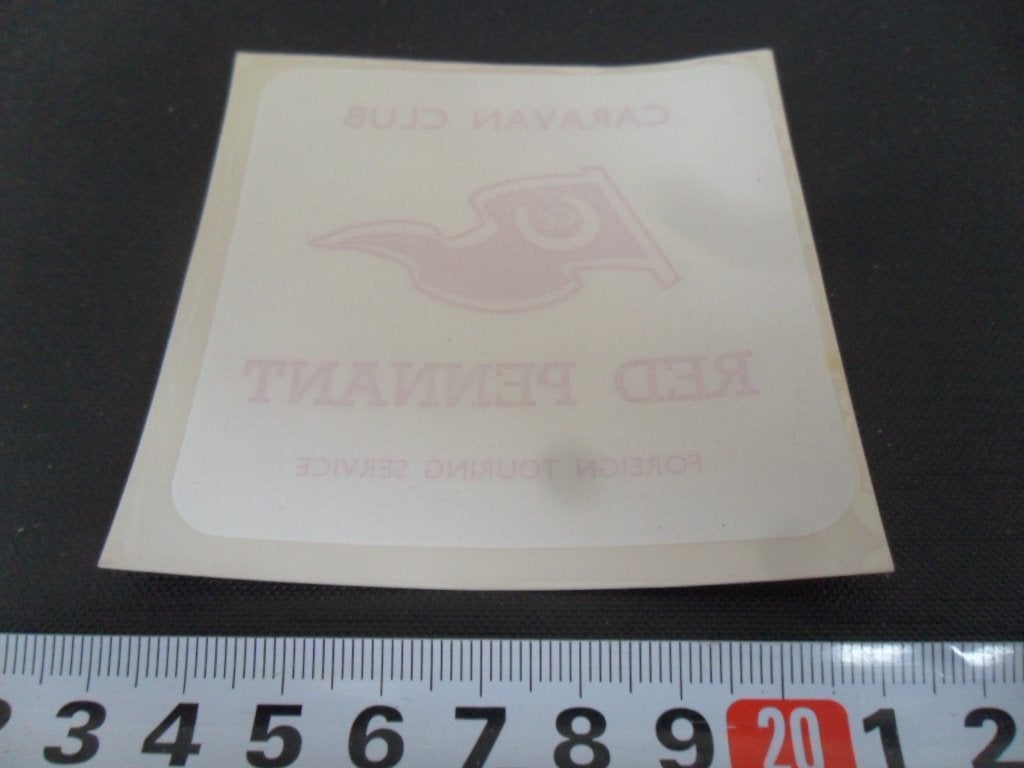 sticker raamsticker caravan club RED PENNANT foreign touring, Ophalen of Verzenden, Zo goed als nieuw