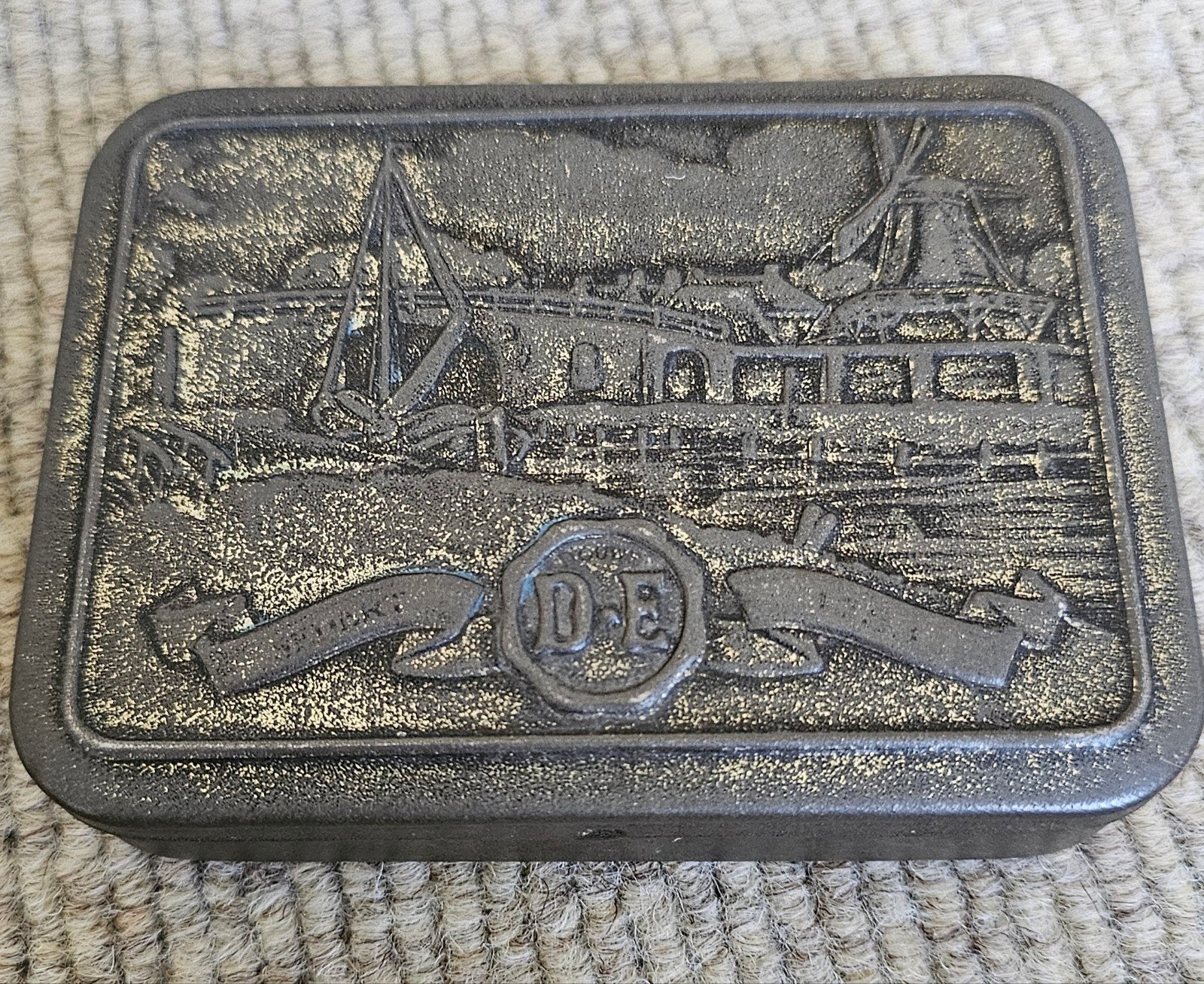 Vintage Douwe Egberts blik - Hollands tafereel, Verzamelen, Blikken, Ophalen of Verzenden, Gebruikt, Overige, Douwe Egberts