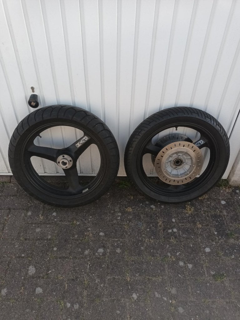 Te Koop PVM wielset 18 inch 2V boxer, Motoren, Ophalen