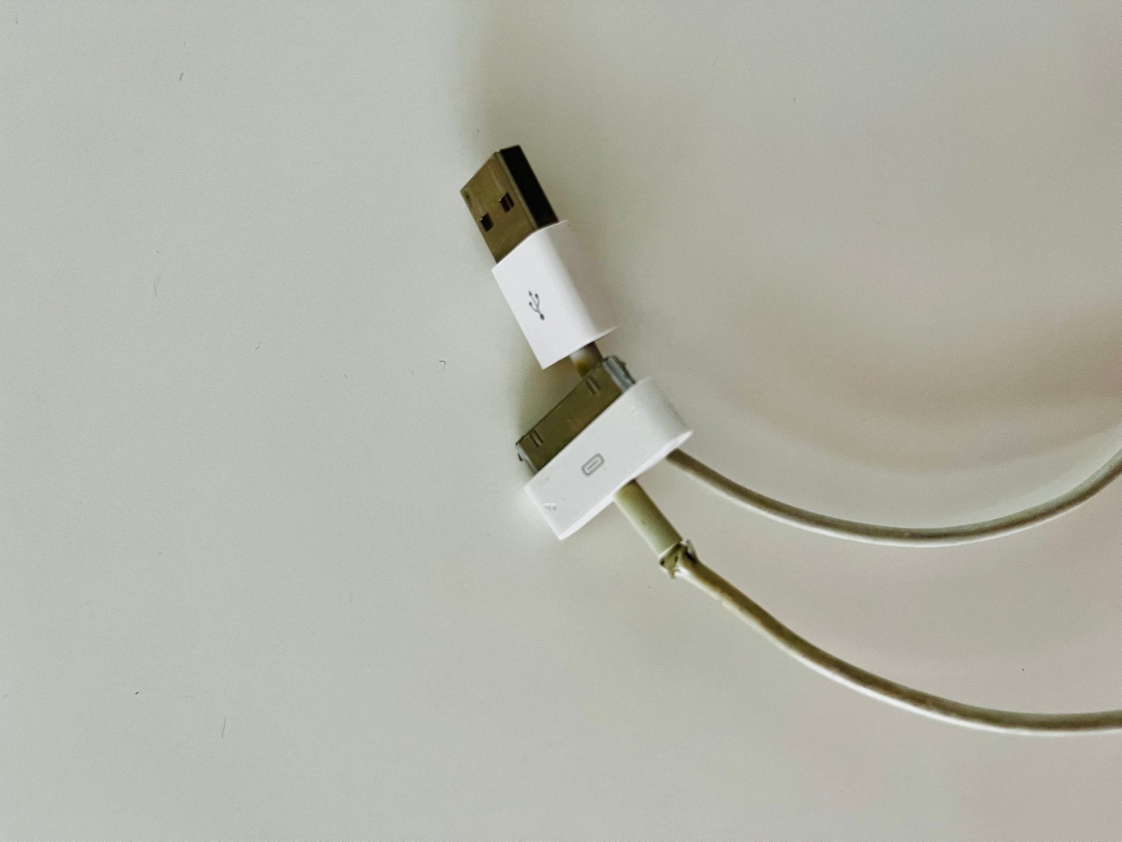 Foto 4 van Apple iPad 16GB WiFi - Wit/Zilver