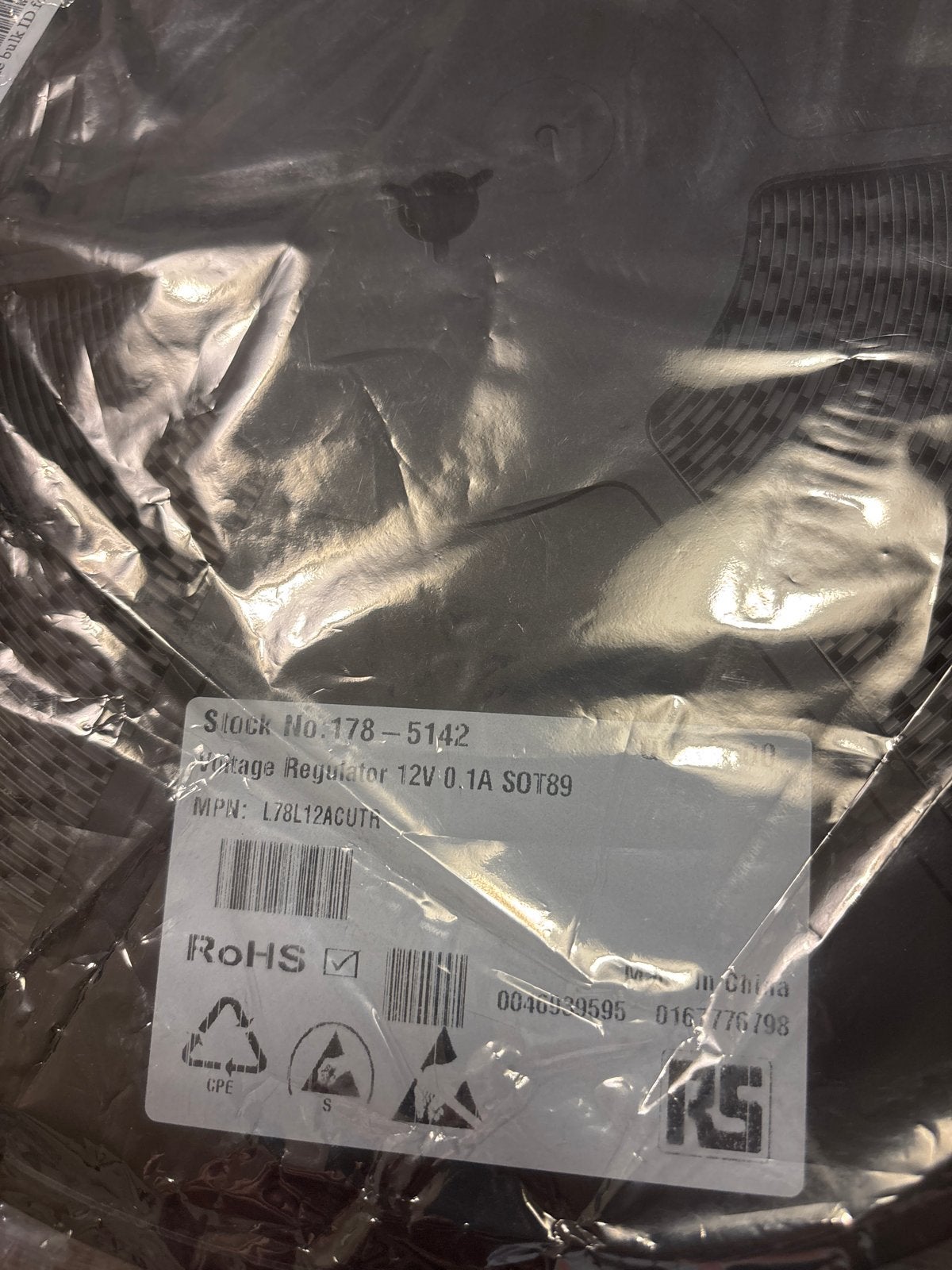 Voltage Regulator 12V 0.1A SOT89 L78L12ACUTR, Ophalen of Verzenden, Nieuw