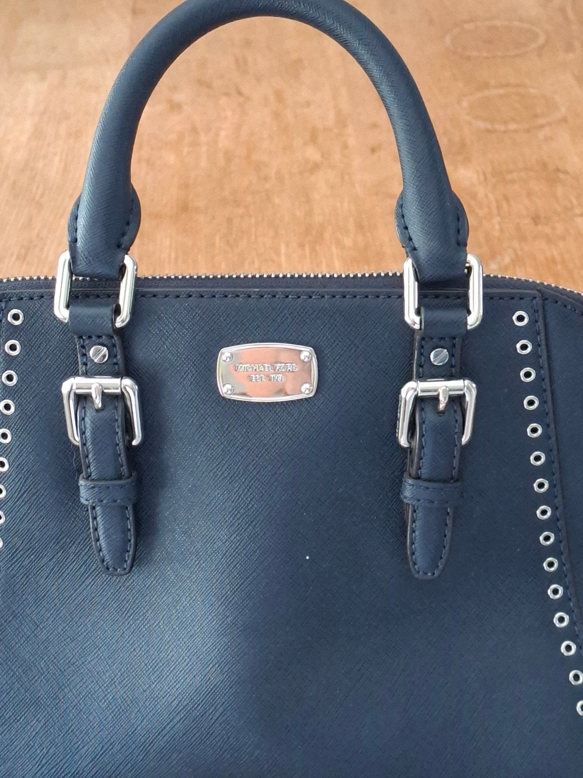 Michael Kors Handtas Donkerblauw met Studs, Ophalen of Verzenden, Zo goed als nieuw, Blauw, Handtas