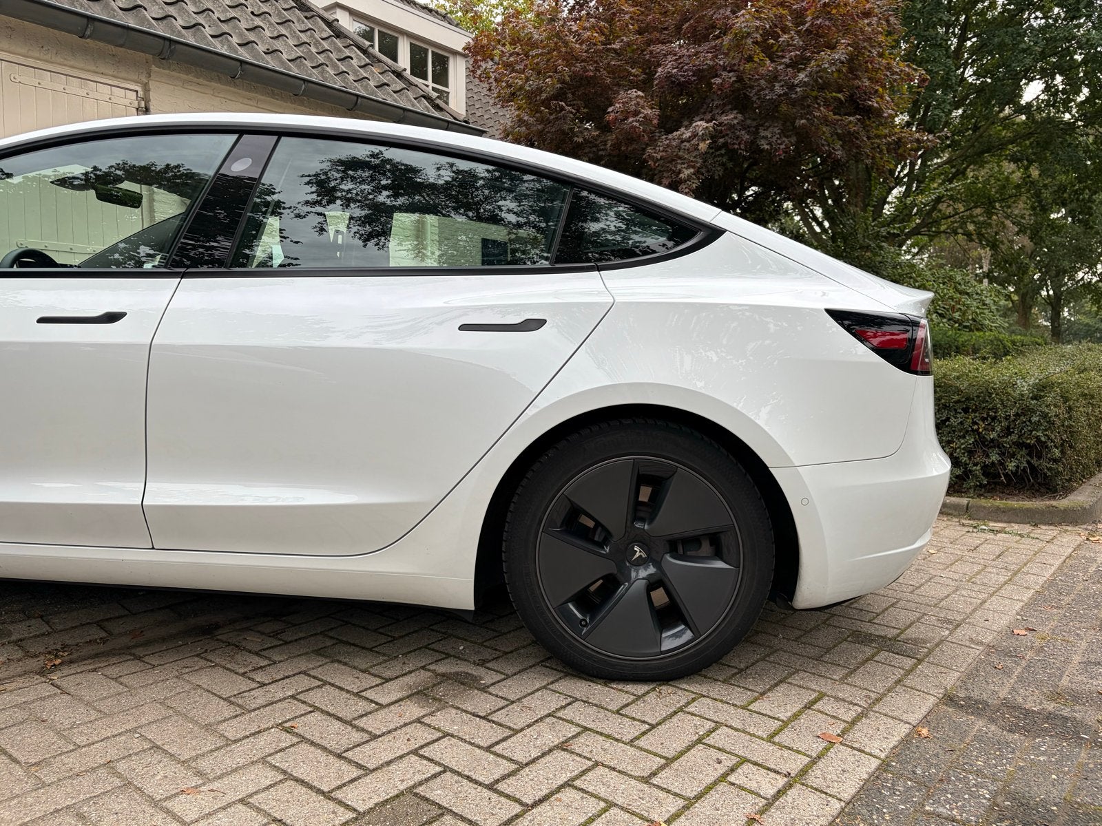 Foto 9 van Tesla Model 3 RDW / LFP batterij / 78.000 km