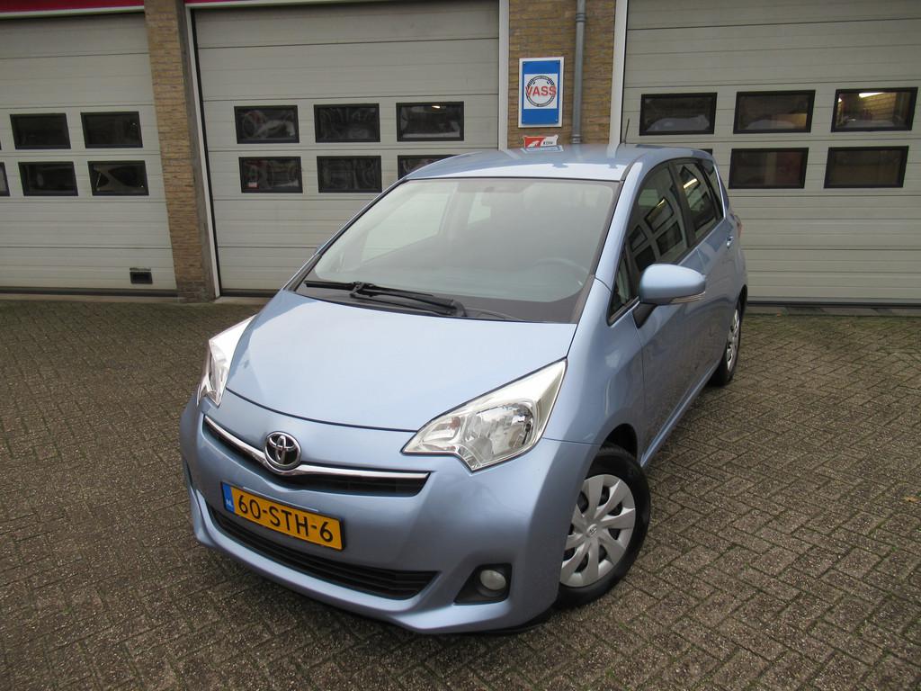 Toyota Verso-S 1.3 VVT-i Aspiration (bj 2011, automaat), Auto's, Euro 5, 101 pk, Gebruikt, 4 cilinders