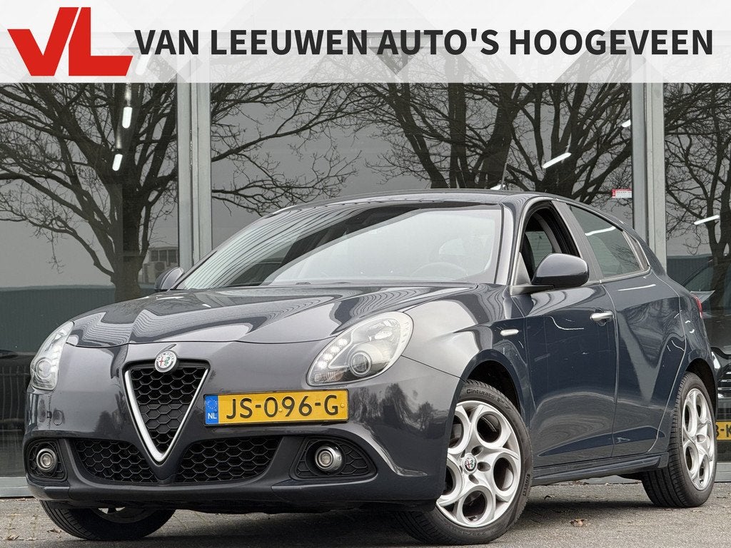 Alfa Romeo Giulietta 1.4 Turbo MultiAir Super | Eerste Eigen, Auto's, Alfa Romeo, 4 cilinders, Bedrijf, Automatische klimaatregeling