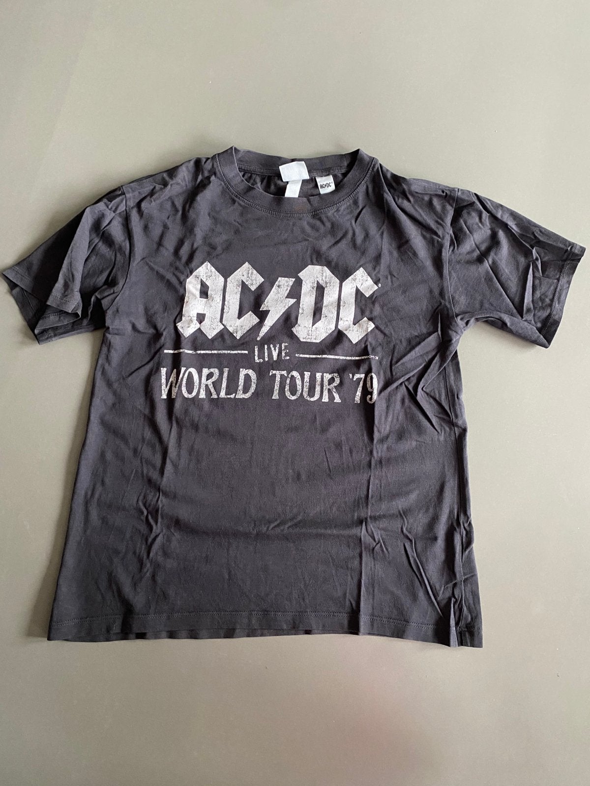 AC/DC t shirt maat xs, Ophalen of Verzenden, Zo goed als nieuw, Maat 34 (XS) of kleiner, Korte mouw