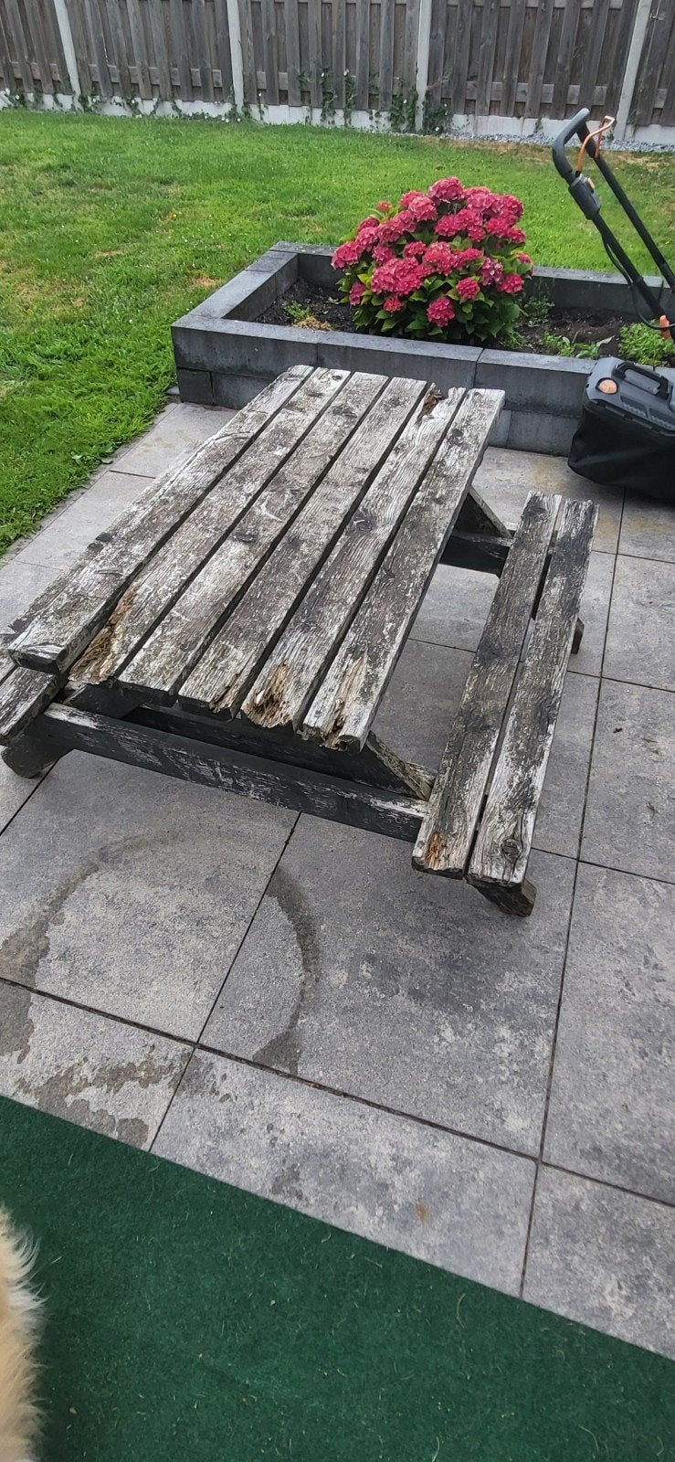 Gratis kinderpicknicktafel - opknapper, Gebruikt, Rechthoekig, Hout, Ophalen
