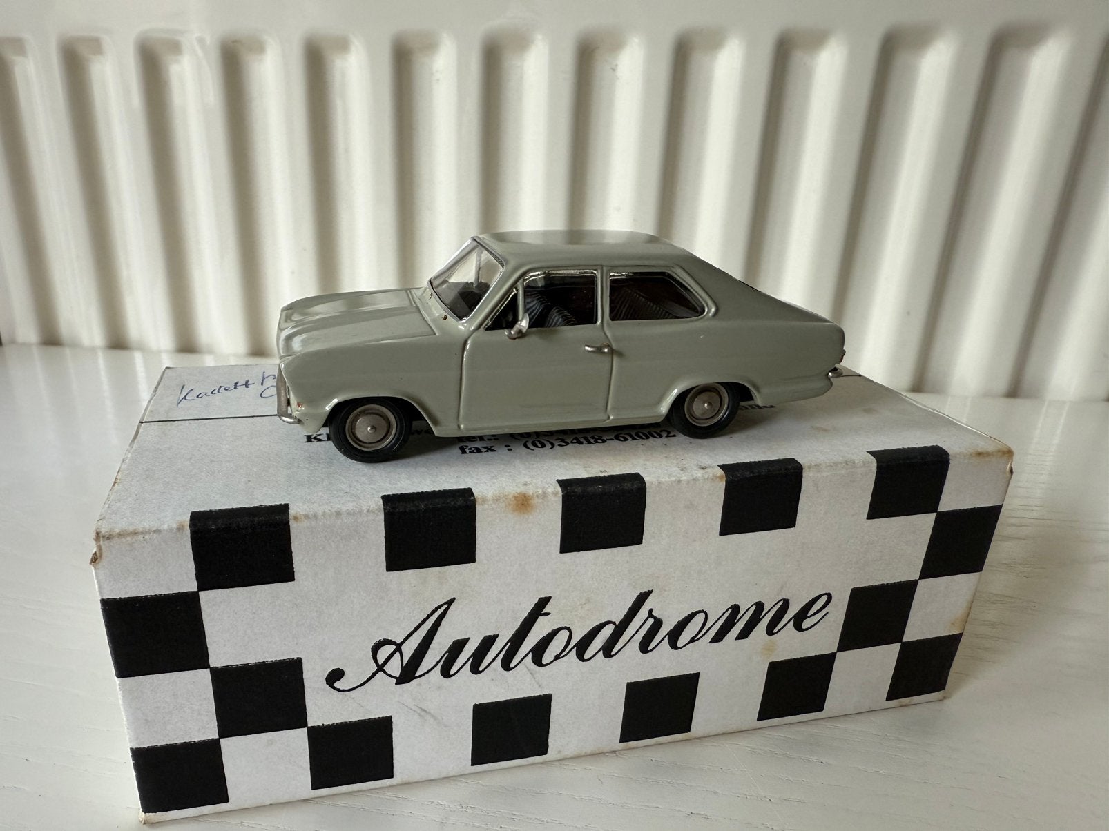 Opel Kadett B LS Coupé - modelbouw - Autodrome - schaal 1:43, Ophalen of Verzenden, Zo goed als nieuw, Auto