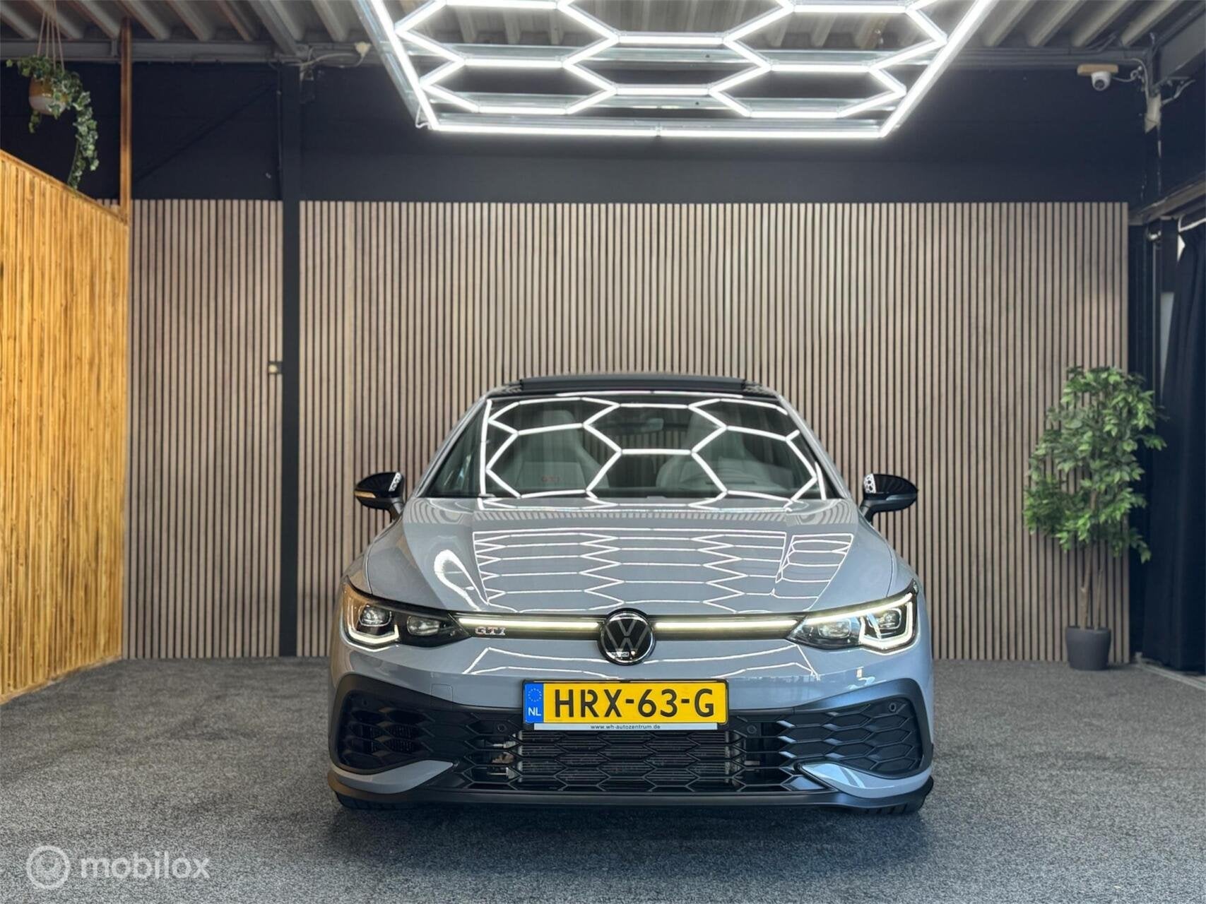 Volkswagen Golf 2.0 GTI Clubsport|Pano|Matrix|Cam|Acc|Dcc|19, Gebruikt, Euro 6, 4 cilinders, 1984 cc