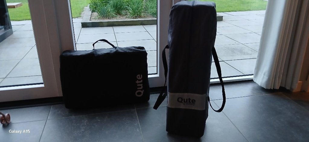 Degelijk en goed campingbedje, Kinderen en Baby's, Gebruikt, Ophalen of Verzenden, Minder dan 140 cm, Matras