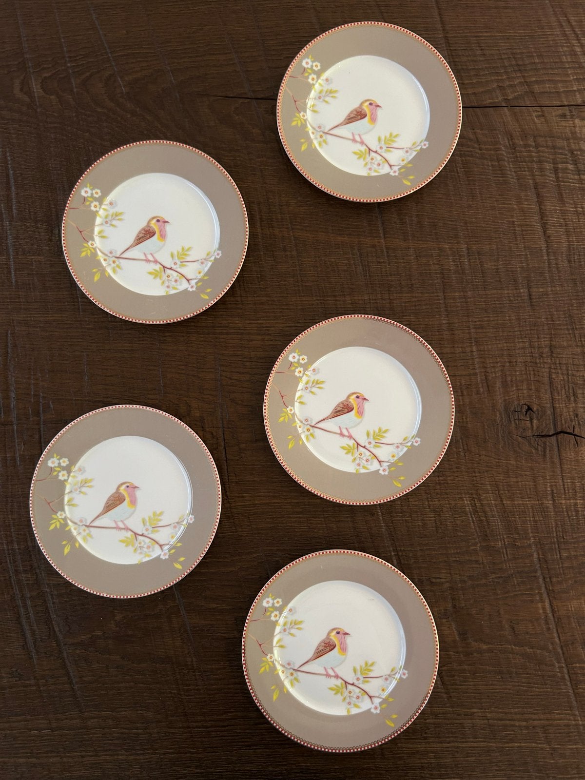 Pip Studio servies - Vier borden met vogelprint, Pip Studio, Ophalen of Verzenden, Zo goed als nieuw, Bord(en)