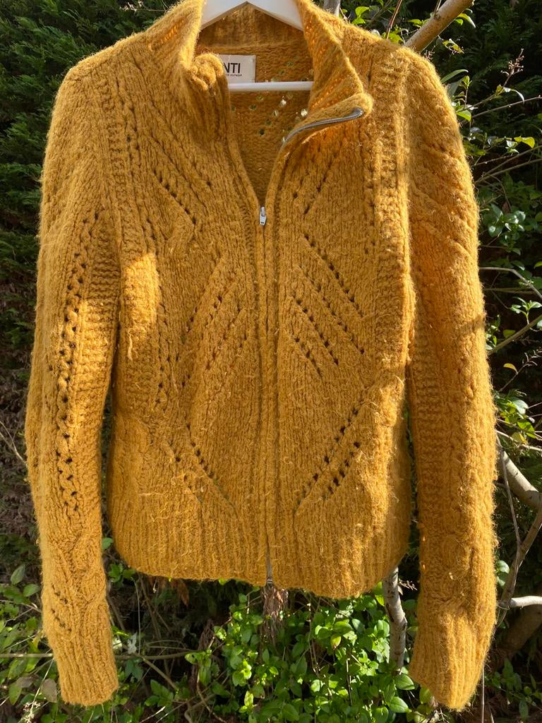 Fijn zacht vest INTI baby alpacawol mt M/L, Kleding | Dames, Truien en Vesten, Verzenden, Gedragen, Maat 38/40 (M), Geel