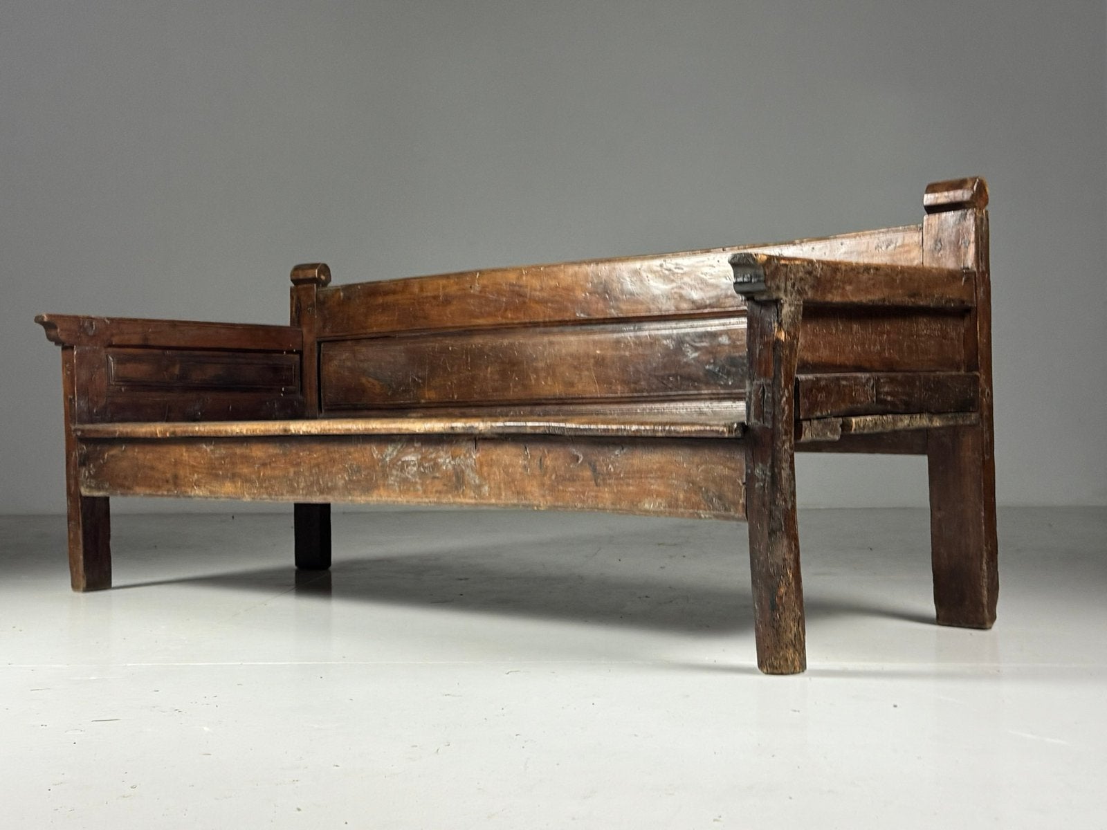 Spaanse bank 18e eeuw, Antiek en Kunst, Antiek | Meubels | Stoelen en Banken, Ophalen