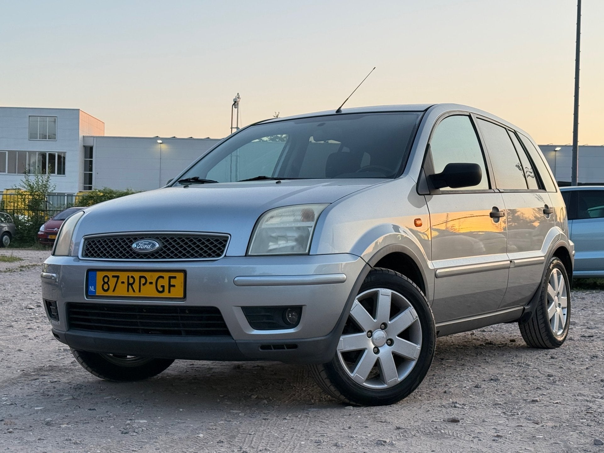 Ford Fusion 1.6-16V Futura/ LM VELGEN, Auto's, Ford, Bedrijf, Te koop, Fusion, ABS, Airbags, Airconditioning, Centrale vergrendeling