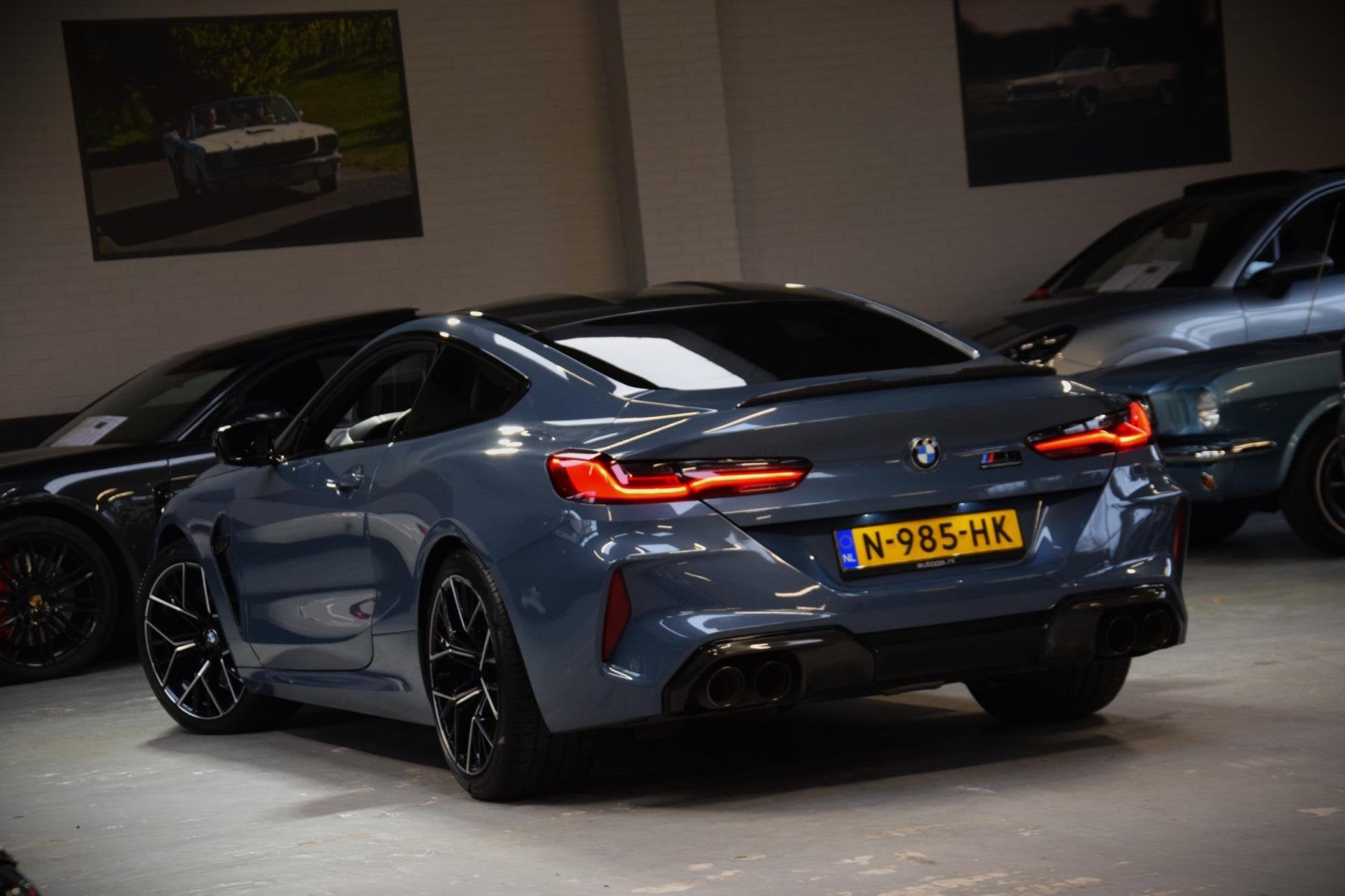 BMW 8-serie M8 Coupe Competition Carbon Pak.|ACC|B&W|Dealer, Auto's, BMW, Automaat, Dealer onderhouden, Gebruikt, 120 €/maand