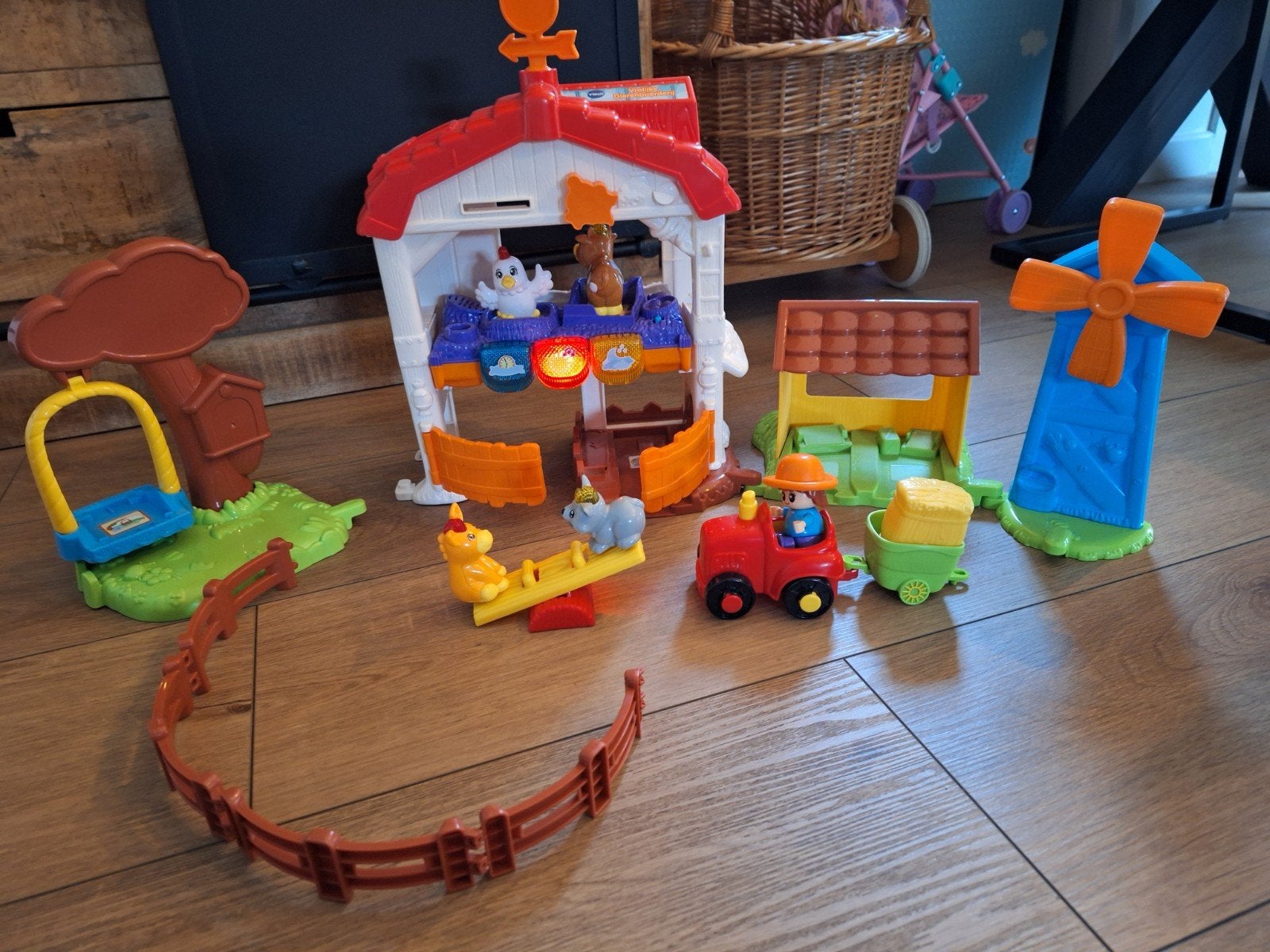 VTech Zoef Zoef Vrolijke Dierenboerderij, Ophalen, Zo goed als nieuw, Jongen of Meisje