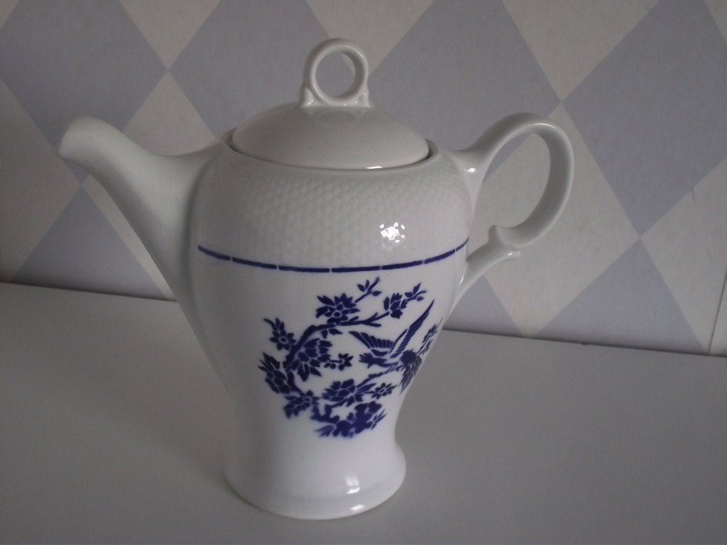 vintage wit porselein zwaluw theepot 24 cm St.Amand France, Ophalen of Verzenden