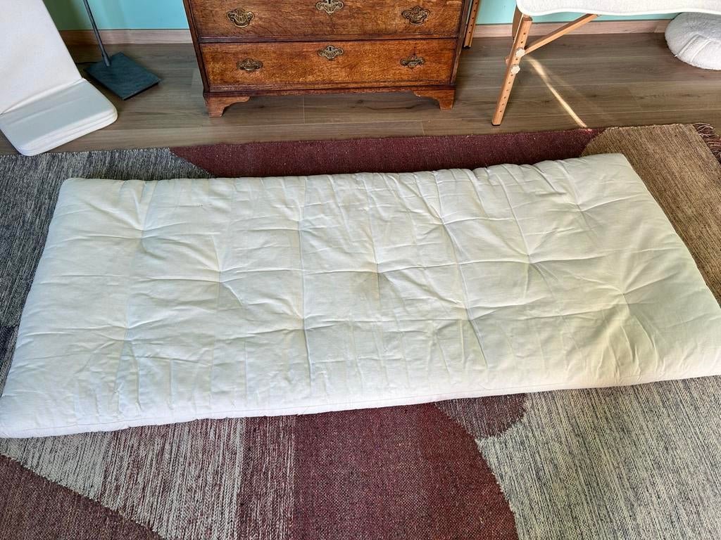 Echt Japanse futon - Comfortabel en authentiek, Gebruikt, 90 cm, Eenpersoons, Ophalen of Verzenden