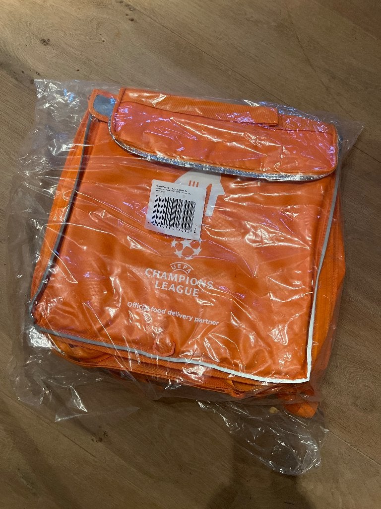 Thuisbezorgd rugtas groot (Nieuw), 40 cm of meer, Nieuw, Waterdicht, 30 tot 45 cm