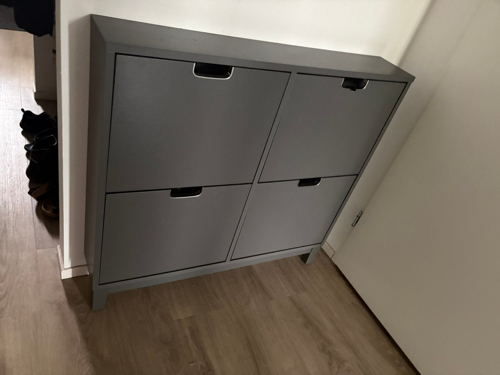 Ikea schoenenkast stall 4 vakken - Grijs, Ophalen, Zo goed als nieuw