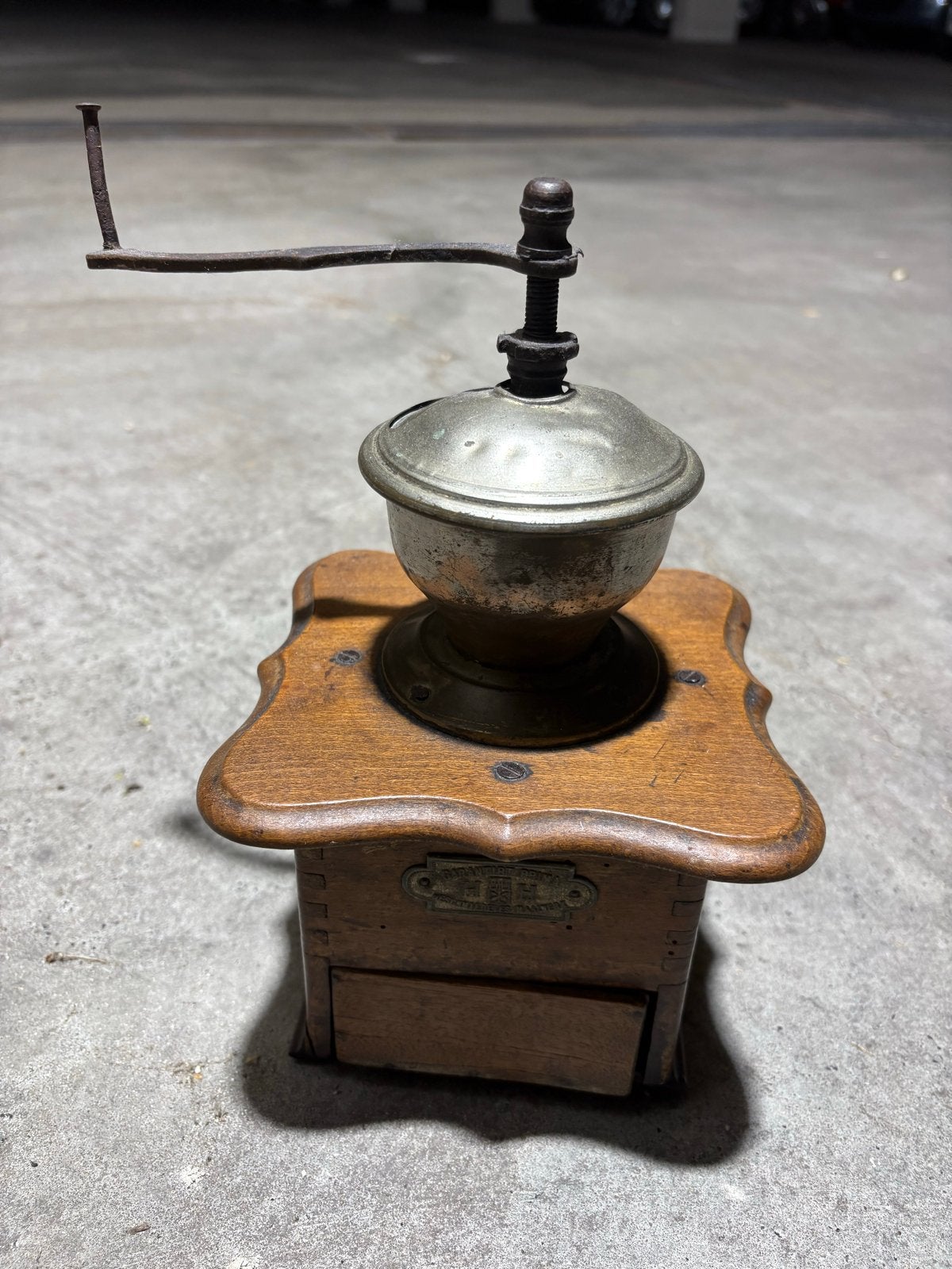 Oude koffiemolen HH Garantiet Prima, Antiek en Kunst, Ophalen of Verzenden