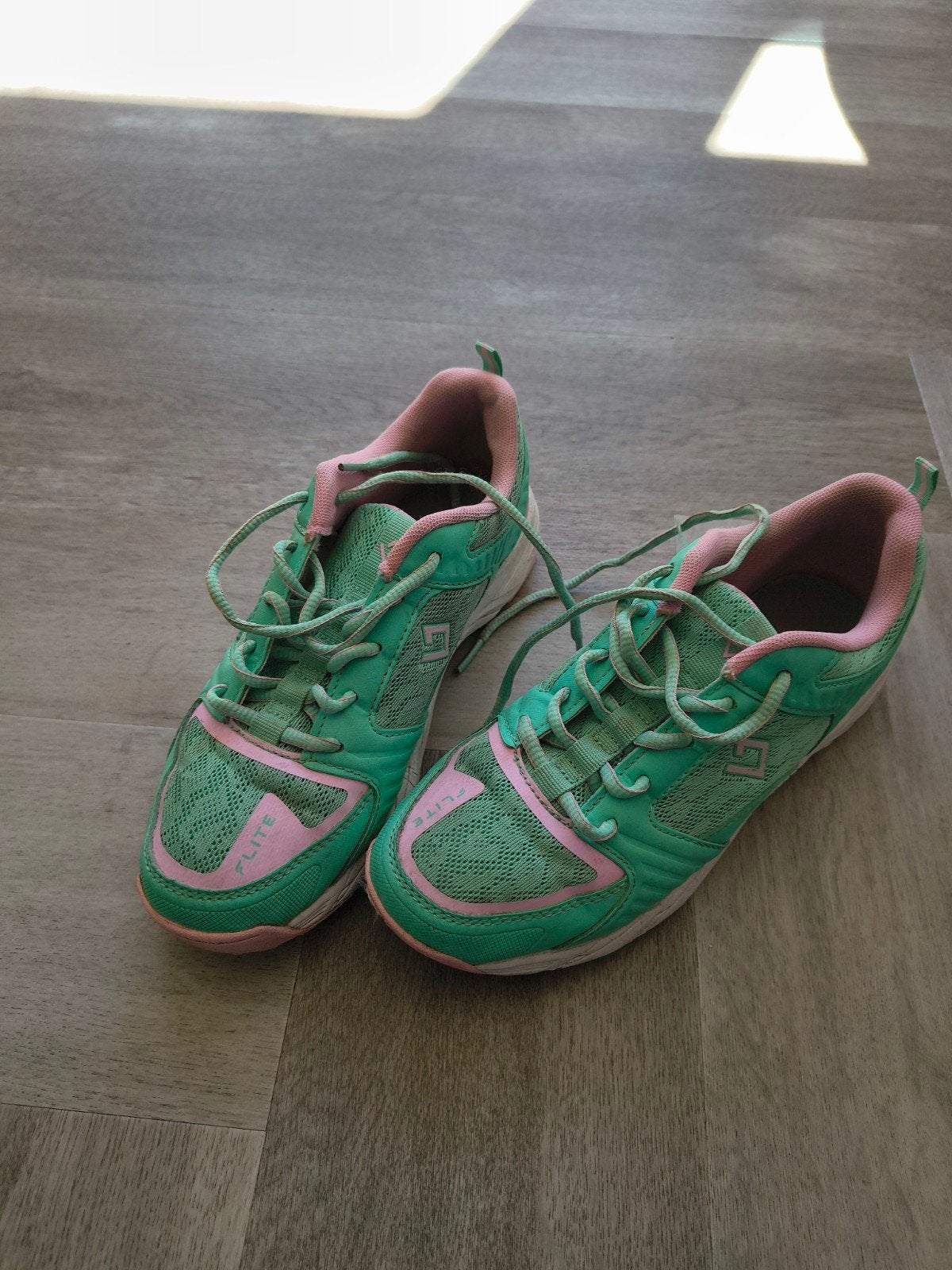 Brabo kunstgras veld schoenen korfbal maat 38, Sport en Fitness, Ophalen of Verzenden, Gebruikt, Schoenen