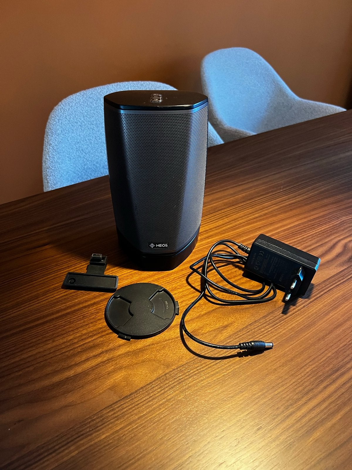 Heos 1 speaker - met nieuwe oplader, Inclusief oplader, Zo goed als nieuw, Draagbare speaker, Minder dan 60 watt