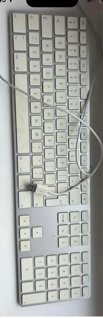 Originele aluminium Apple toetsenbord Model No: A1243, Computers en Software, Toetsenborden, Ophalen of Verzenden, Gebruikt