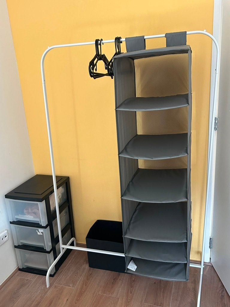 charriot + organizer + shelves + hangers, Ophalen of Verzenden, Gebruikt, Eenpersoons