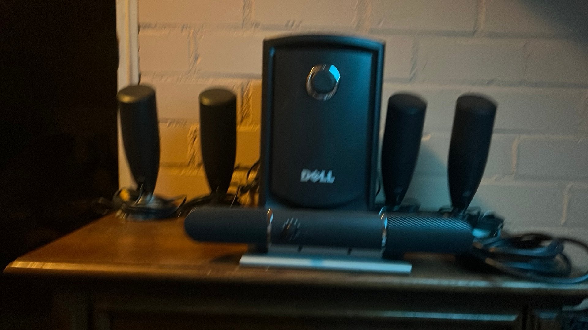 DELL/ SET MET 4 LUIDSPREKERS EN1 voor luidspreker., Overige merken, Soundbar, Ophalen of Verzenden, Zo goed als nieuw