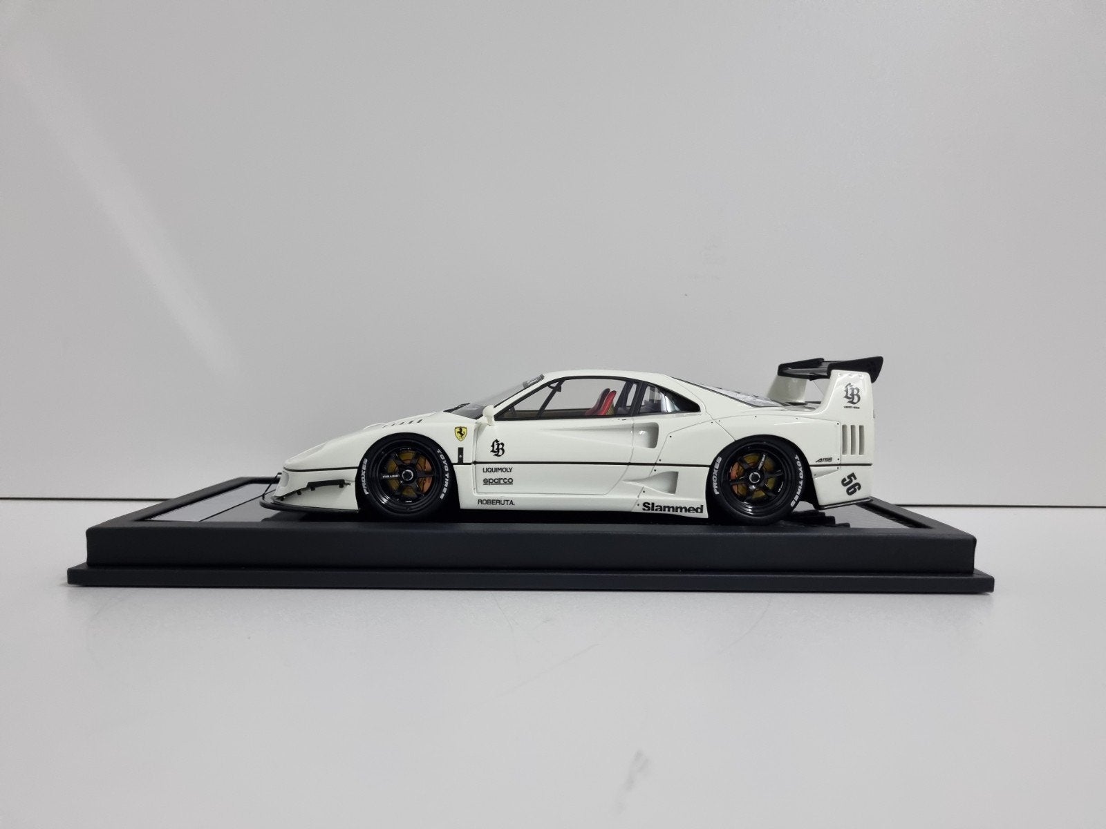 VIP Models
Ferrari F40 Liberty Walk 1/66 1:18 Nieuw, Ophalen of Verzenden, Nieuw, Auto