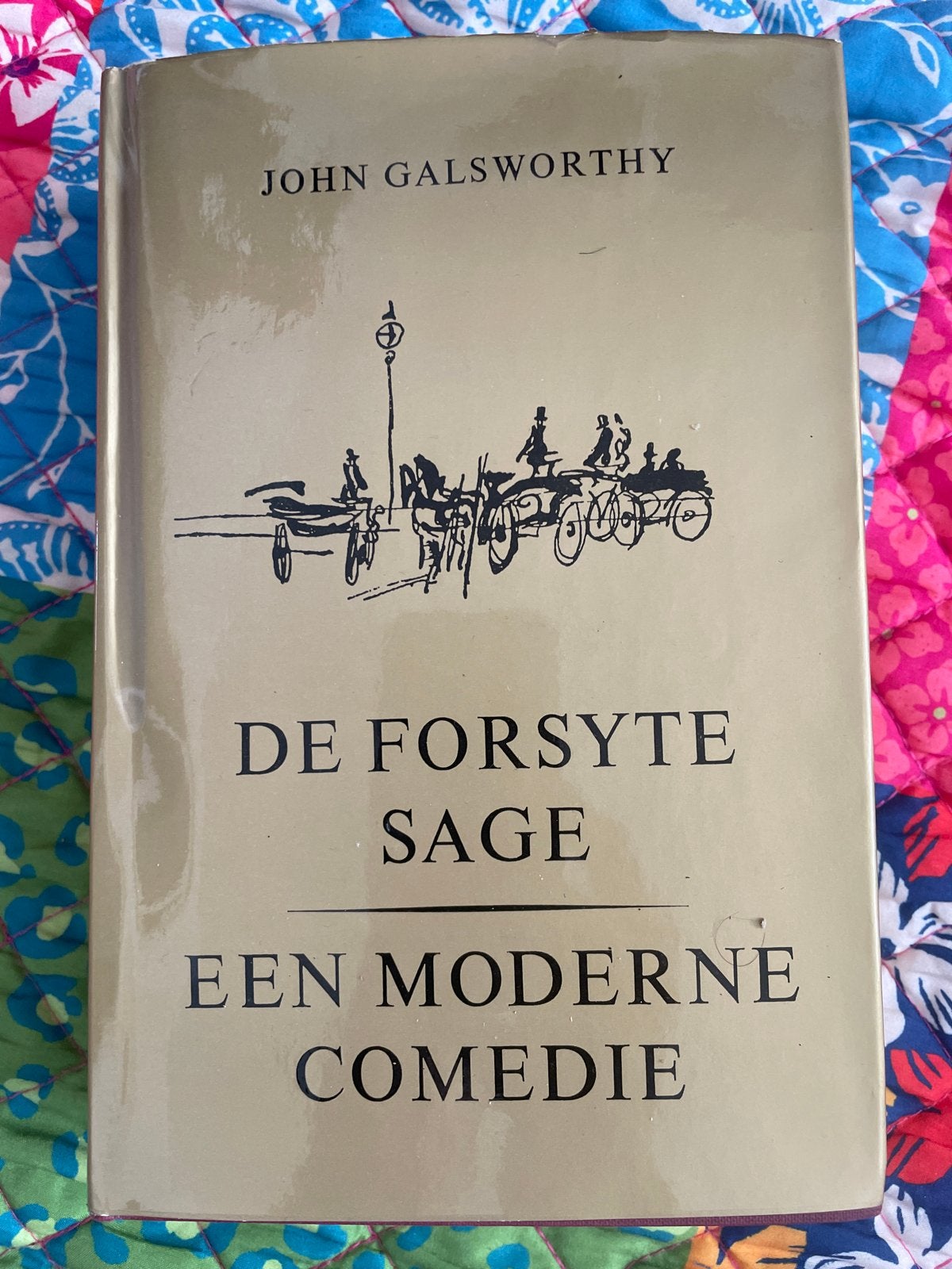 De Forsyte Sage: Een Moderne Comedie - John Galsworthy, Ophalen of Verzenden, Zo goed als nieuw, Europa overig