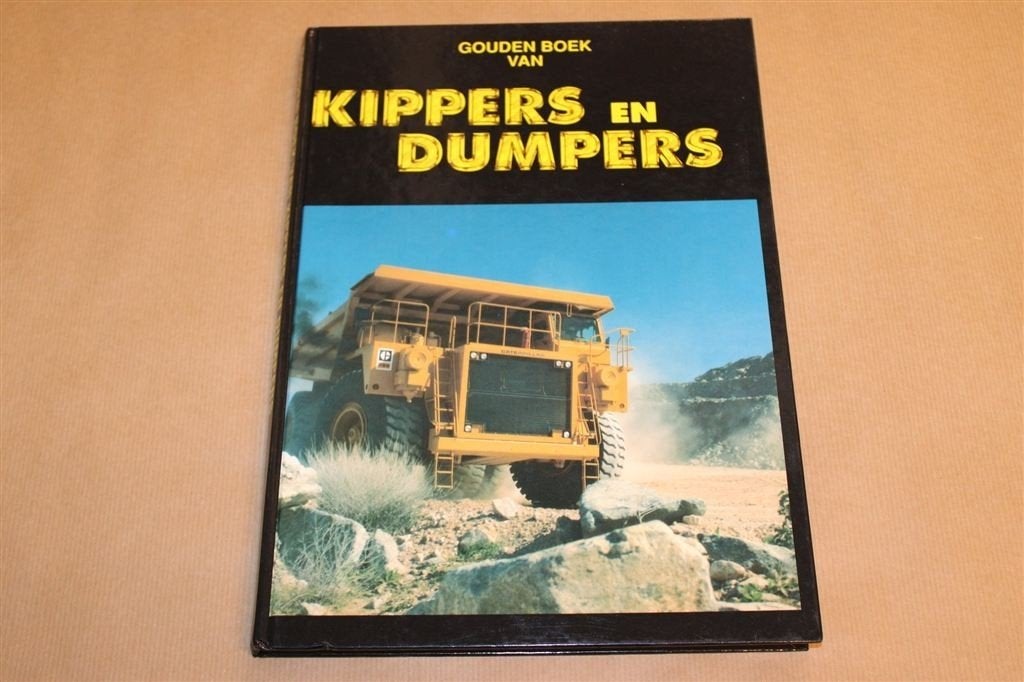 Gouden Boek van Kippers en Dumpers — Truckstar 1990, Ophalen of Verzenden, Gelezen, Tractor en Landbouw