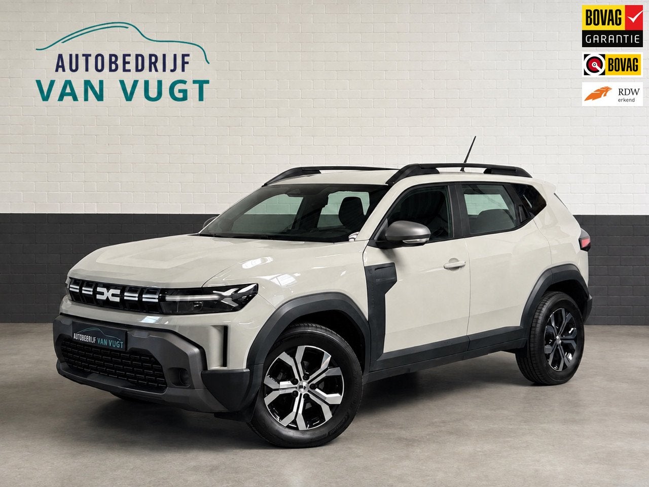 Dacia DUSTER 1.0 TCe Nieuw model 2025, Voorwielaandrijving, Gebruikt, Duster, Wit