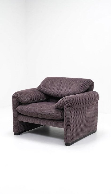 Cassina Maralunga Loungechair, Magistretti exclusive vintage, Eenpersoons, Minder dan 75 cm, Ophalen of Verzenden, Zo goed als nieuw