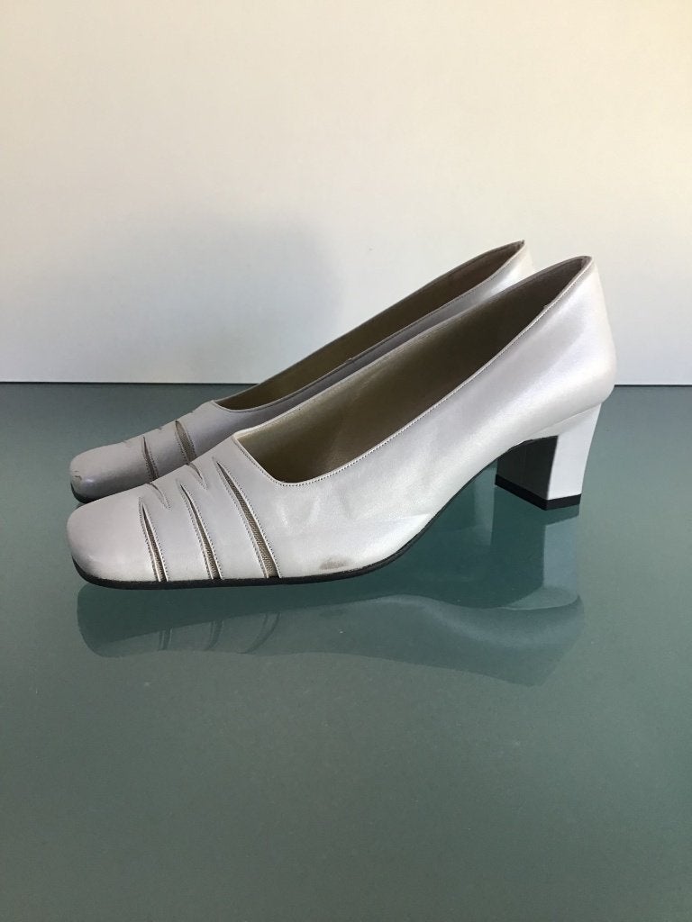 Nieuwe leren parelmoer hakken | 36.5 | Gratis verzenden, Pumps, Overige kleuren, Verzenden, Nieuw