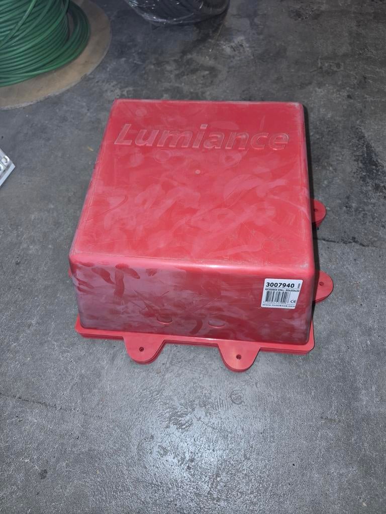 Luminance Recessbox spot inbouw doos, Ophalen of Verzenden, Gebruikt
