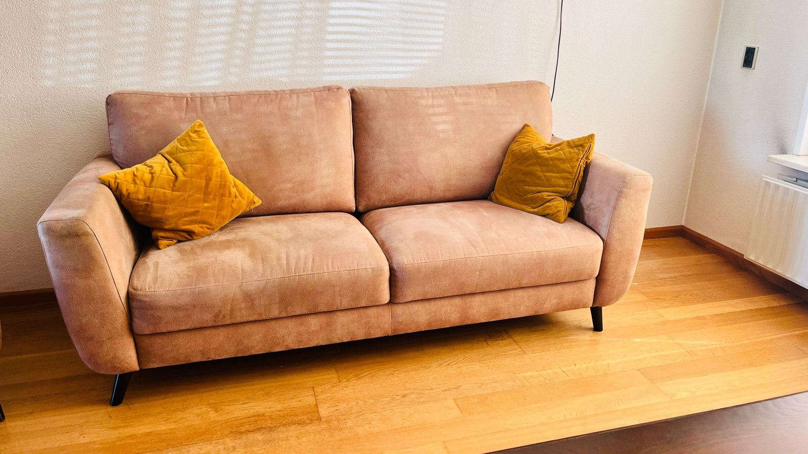 Comfortabele bank met 2 fauteuils (één met klein gaatje), Ophalen, Gebruikt, 150 tot 200 cm, Tweepersoons