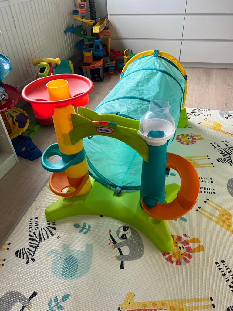 Little Tikes Activity Tunnel met ballenbaan, Kinderen en Baby's, Speelgoed | Babyspeelgoed, Ophalen, Zo goed als nieuw, Overige typen