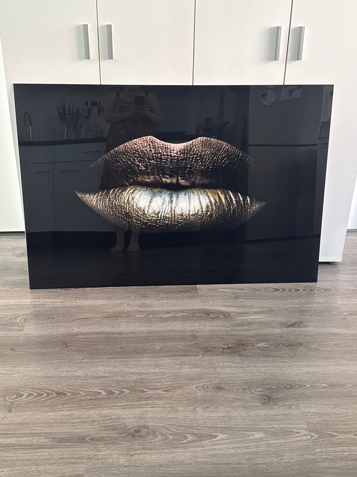 Groot Schilderij Gouden Lippen - Modern Kunstwerk, Ophalen, Zo goed als nieuw, 100 tot 125 cm, Schilderij